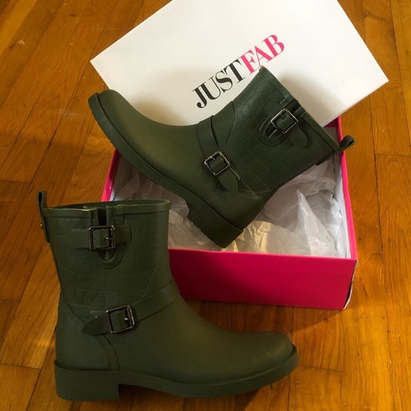 JustFab Shoes - 💚Rain Boots